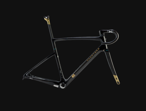 CHAPTER2 TOA EDITION SPÉCIALE NOIR UD-OR (KOURA) MEDIUM RED AXS