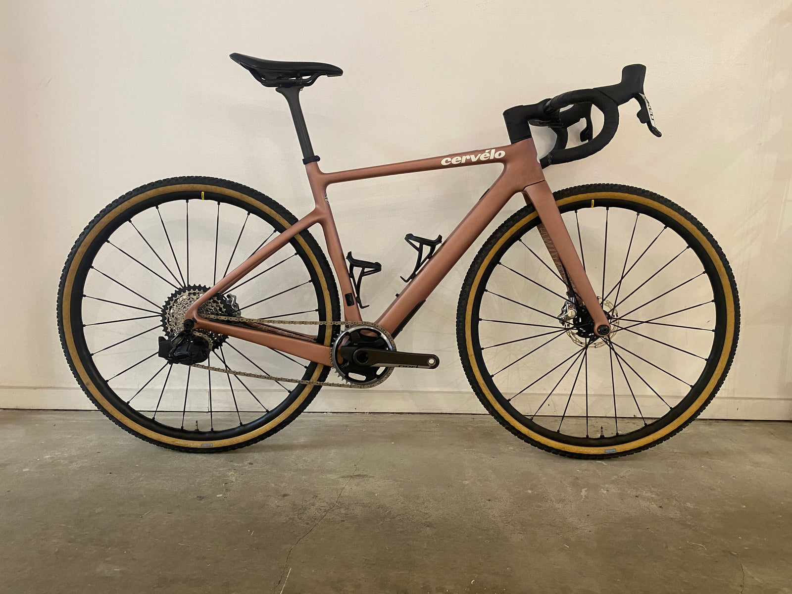 CERVELO Aspero-5 Sram Red XPLR Rose Champagne 51 cm