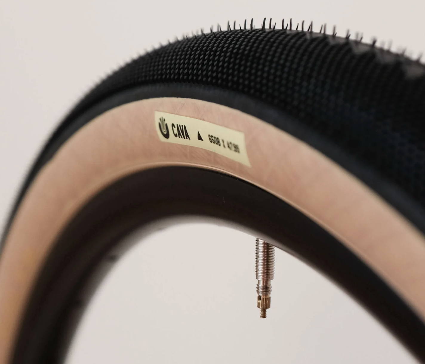 Ultradynamico Cava JFF 700C