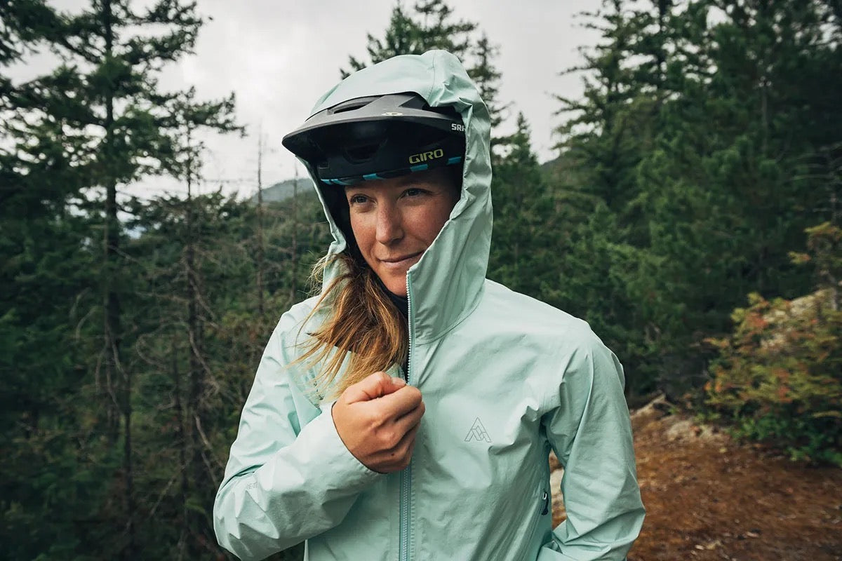 7MESH COPILOT WOMEN'S HOODED JACKET