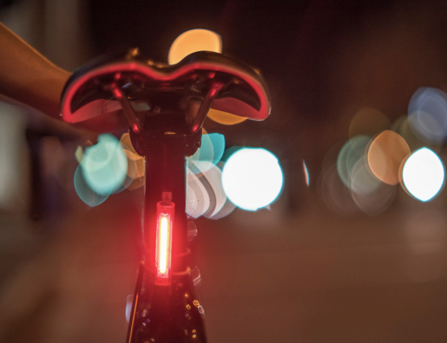 KNOG PLUS LUMIERE ARRIERE NOIRE